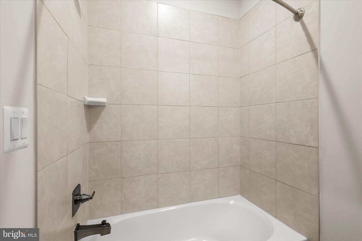 3422 Angelica Way #103 Property Photo 32