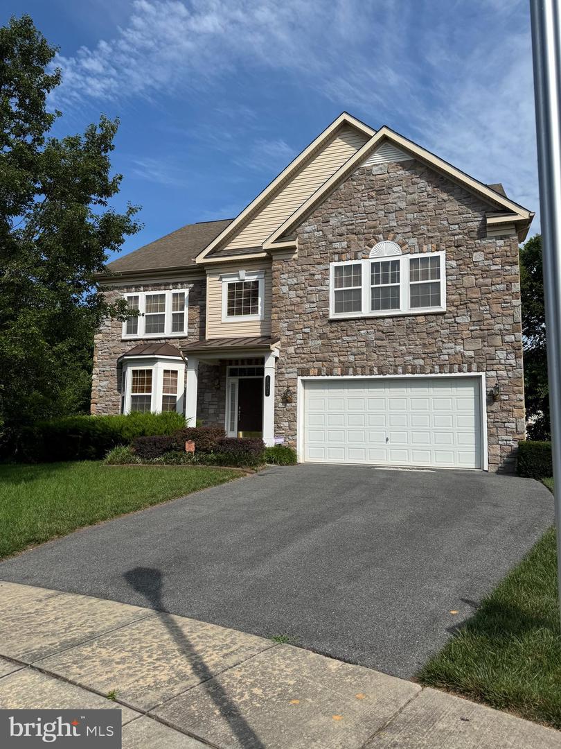1501 Mohican Ct Property Photo 2