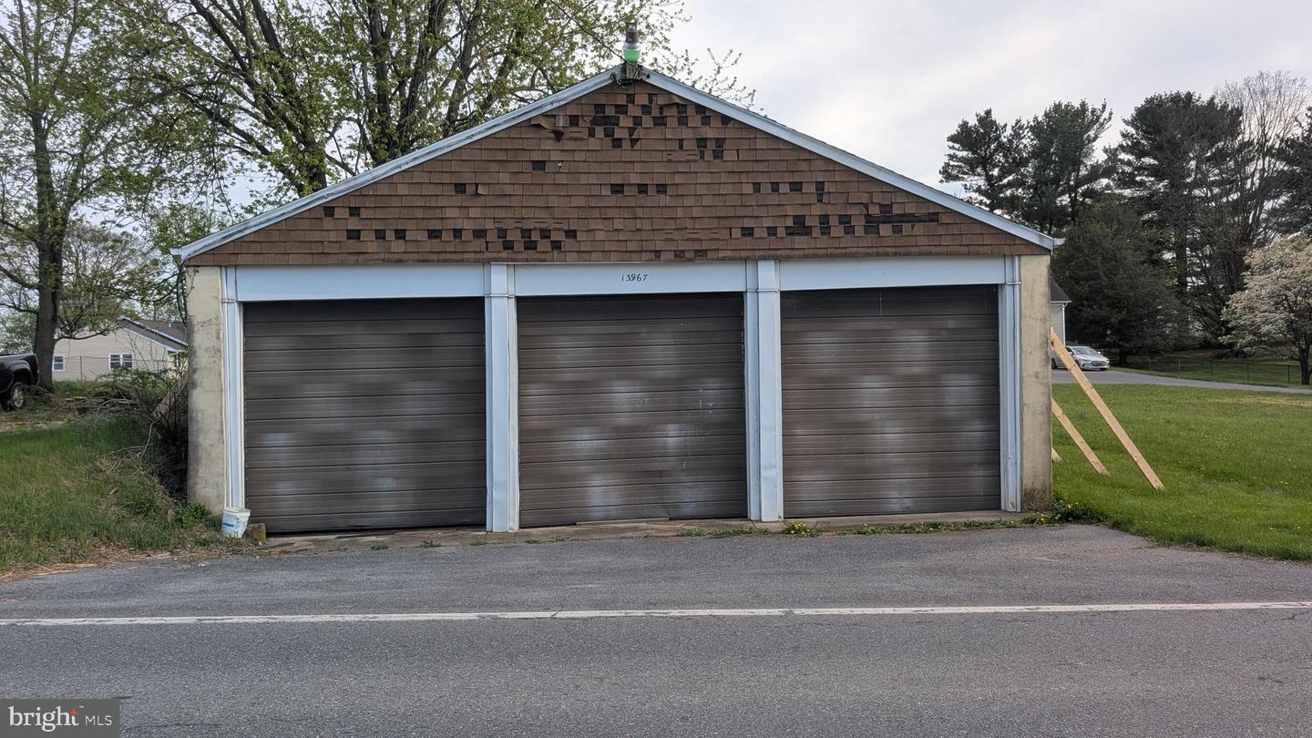 13967 Penn Shop Rd Property Photo 1