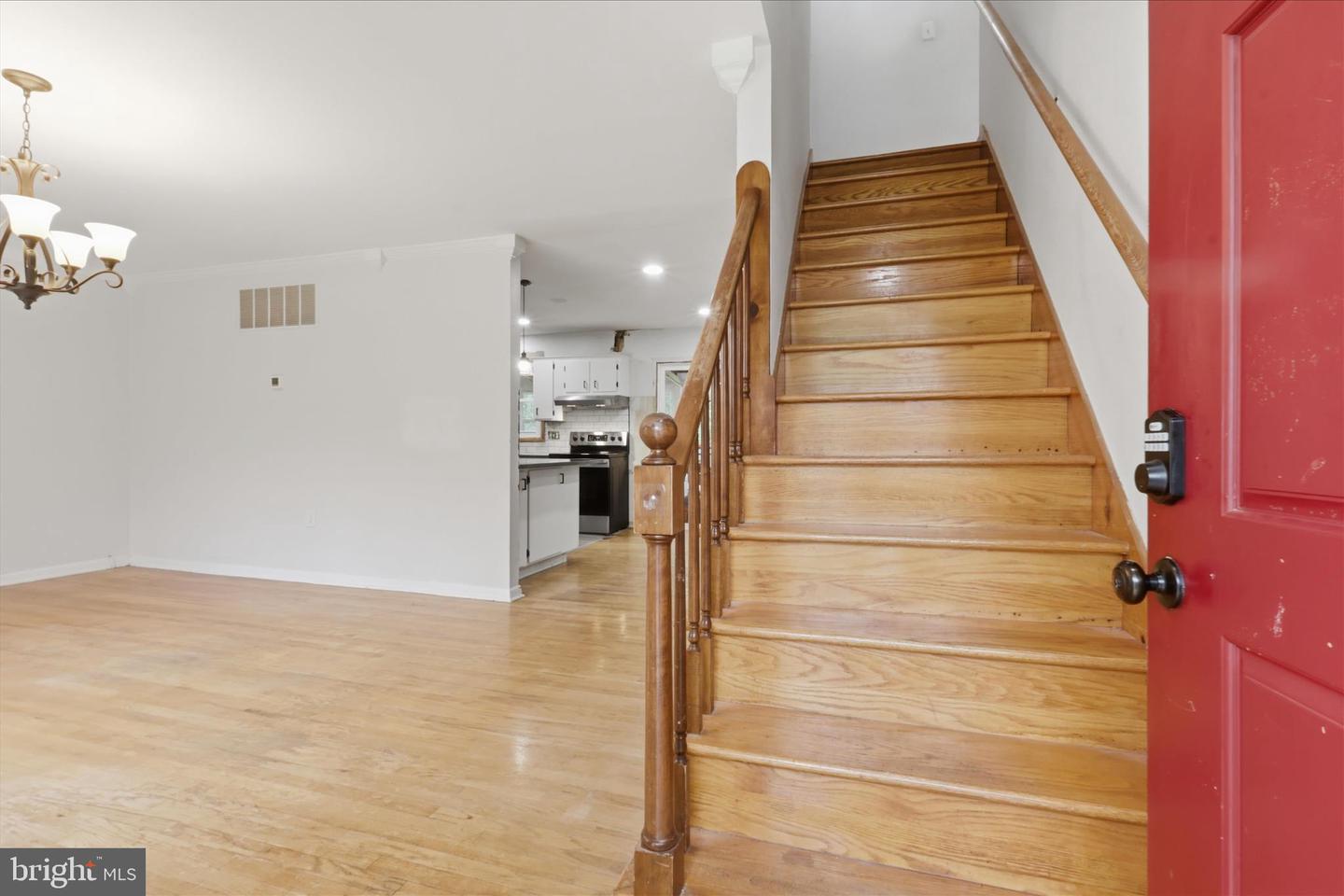 9304 Liberty Ct Property Photo 16