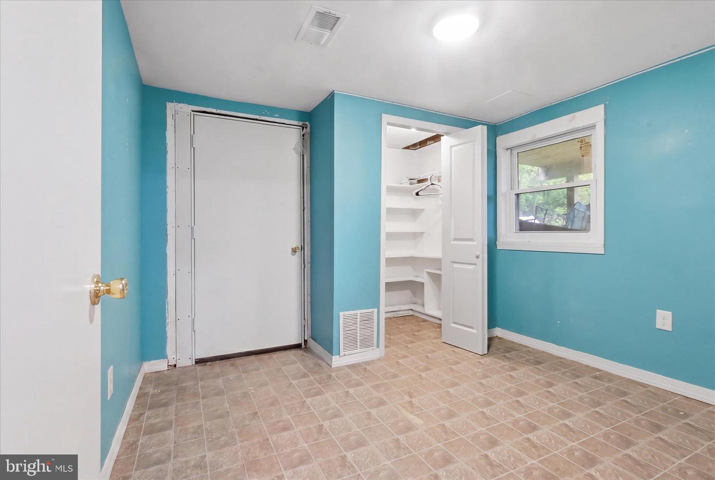 9304 Liberty Ct Property Photo 45