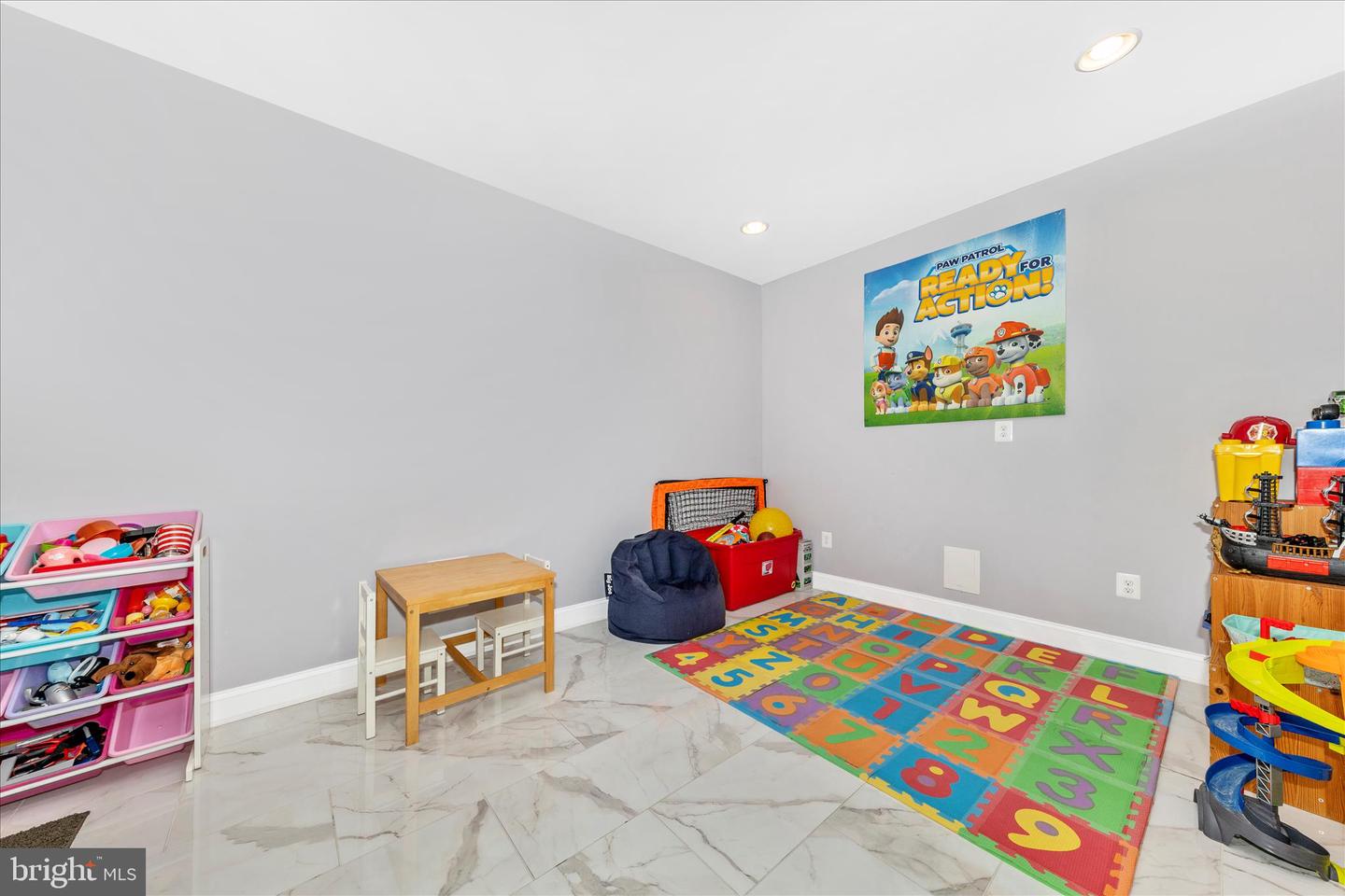 825 Holden Rd Property Photo 39