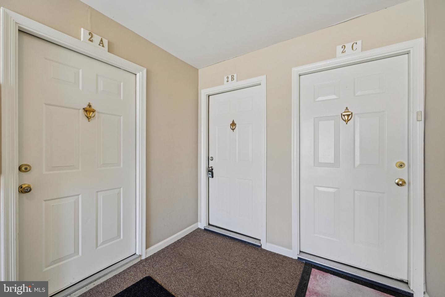2104 Whitehall Rd #2b Property Photo 4