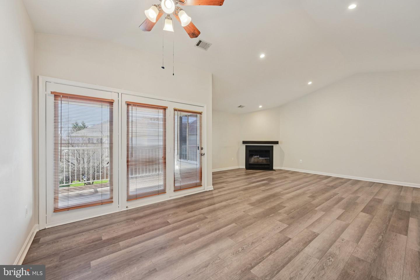 2104 Whitehall Rd #2b Property Photo 13