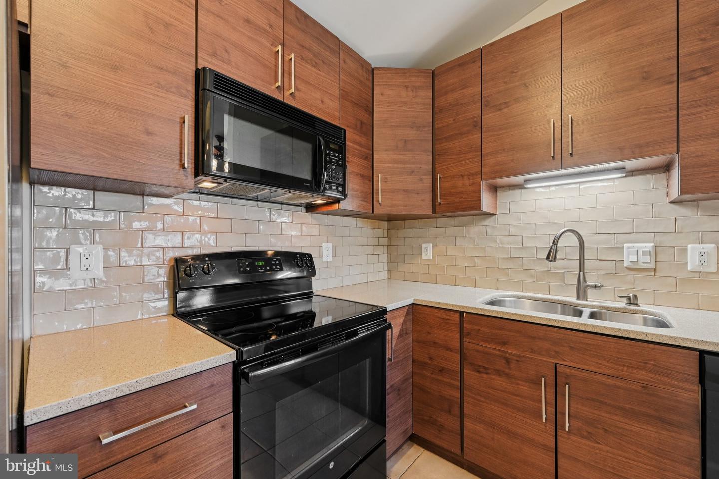 2104 Whitehall Rd #2b Property Photo 15
