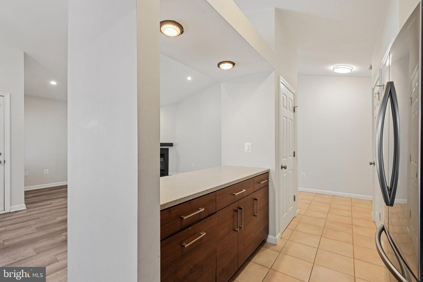2104 Whitehall Rd #2b Property Photo 17