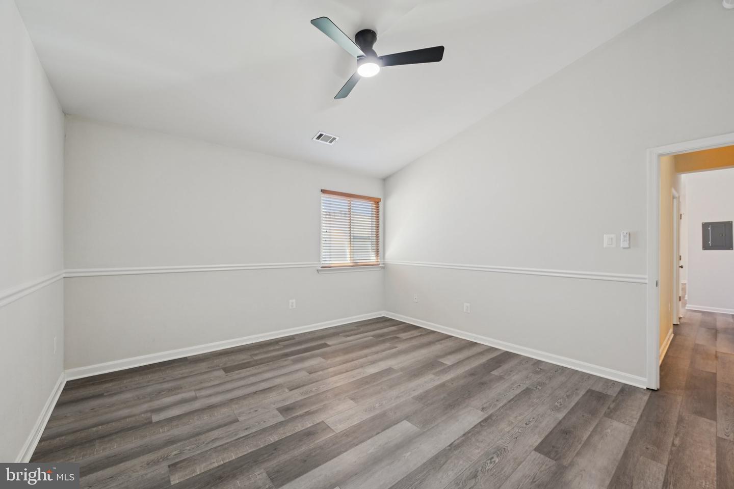 2104 Whitehall Rd #2b Property Photo 22