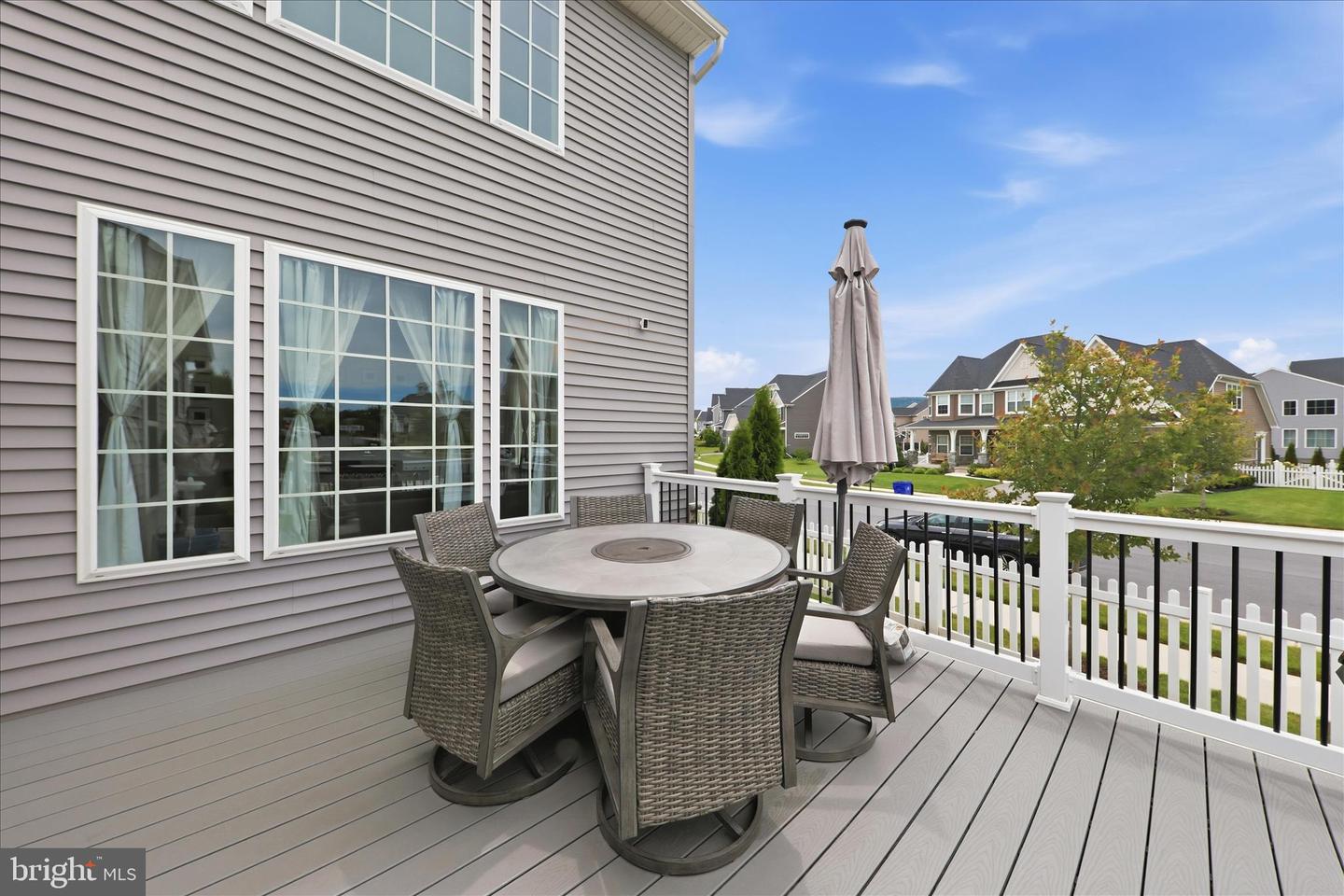 1621 Hobble Trl Property Photo 39