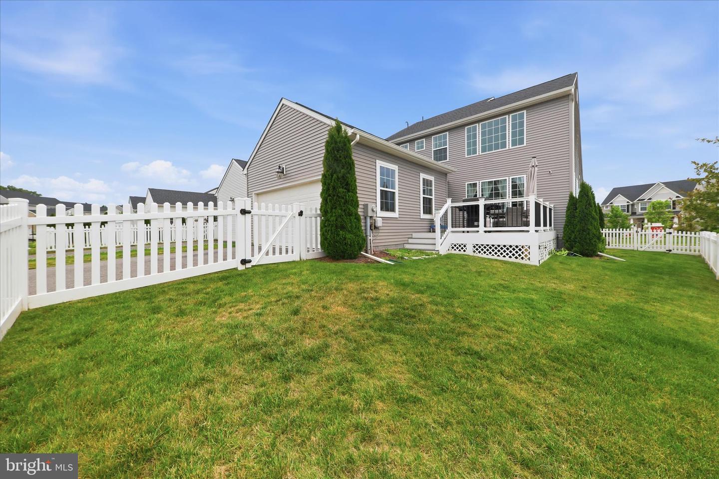 1621 Hobble Trl Property Photo 42