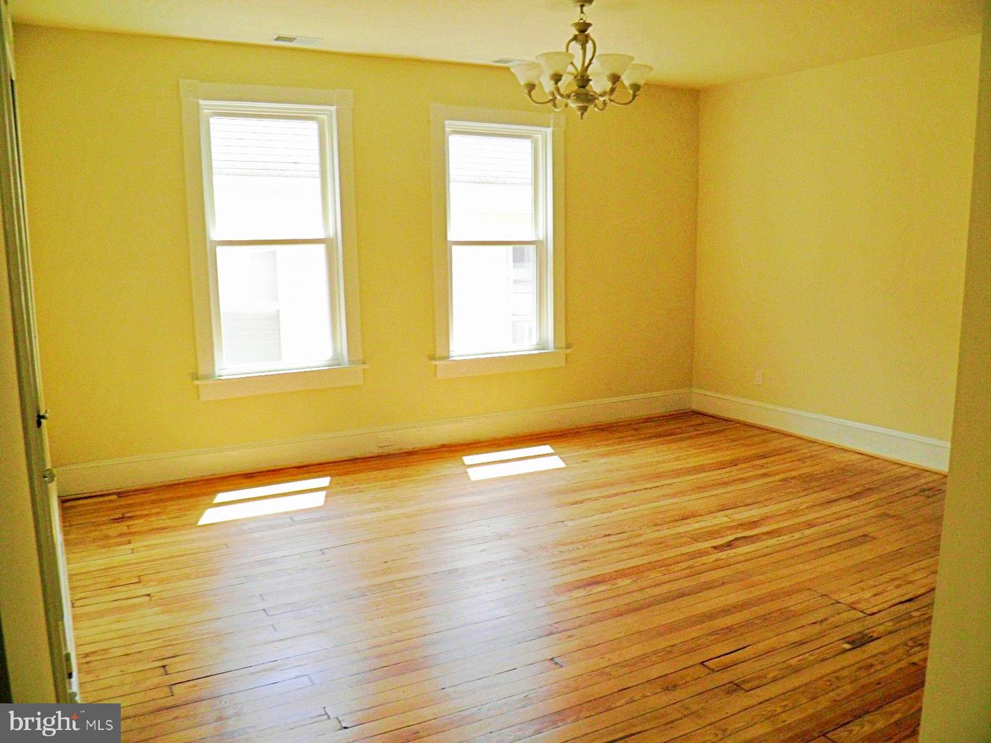 102 E A St Property Photo 9