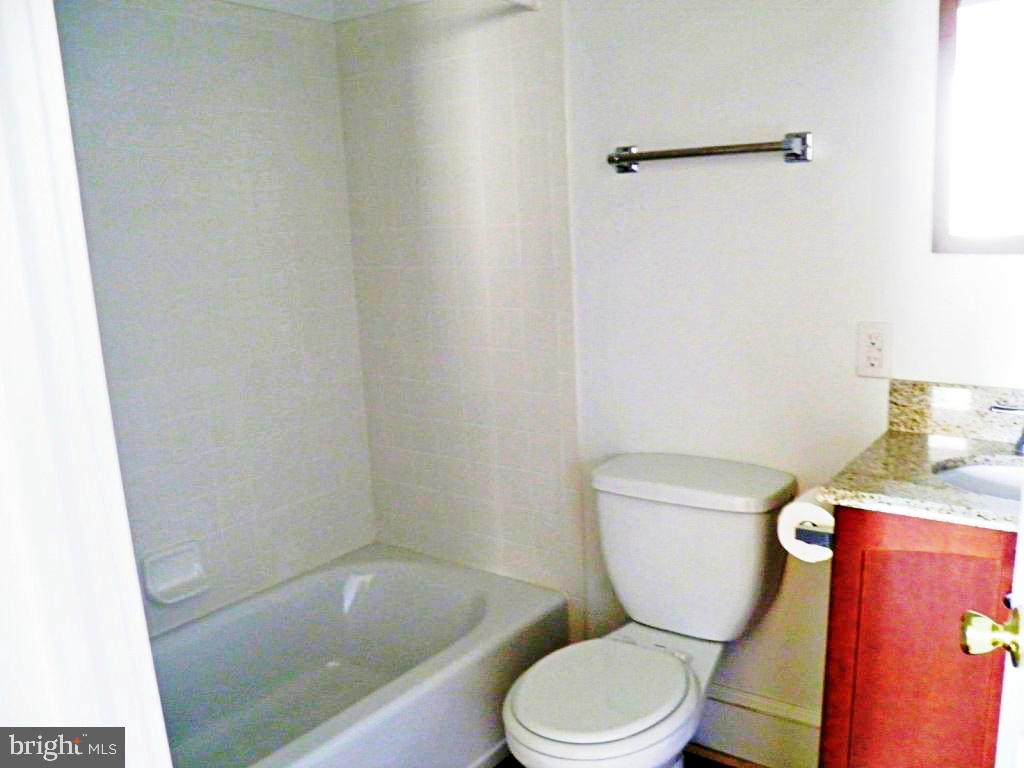 102 E A St Property Photo 14