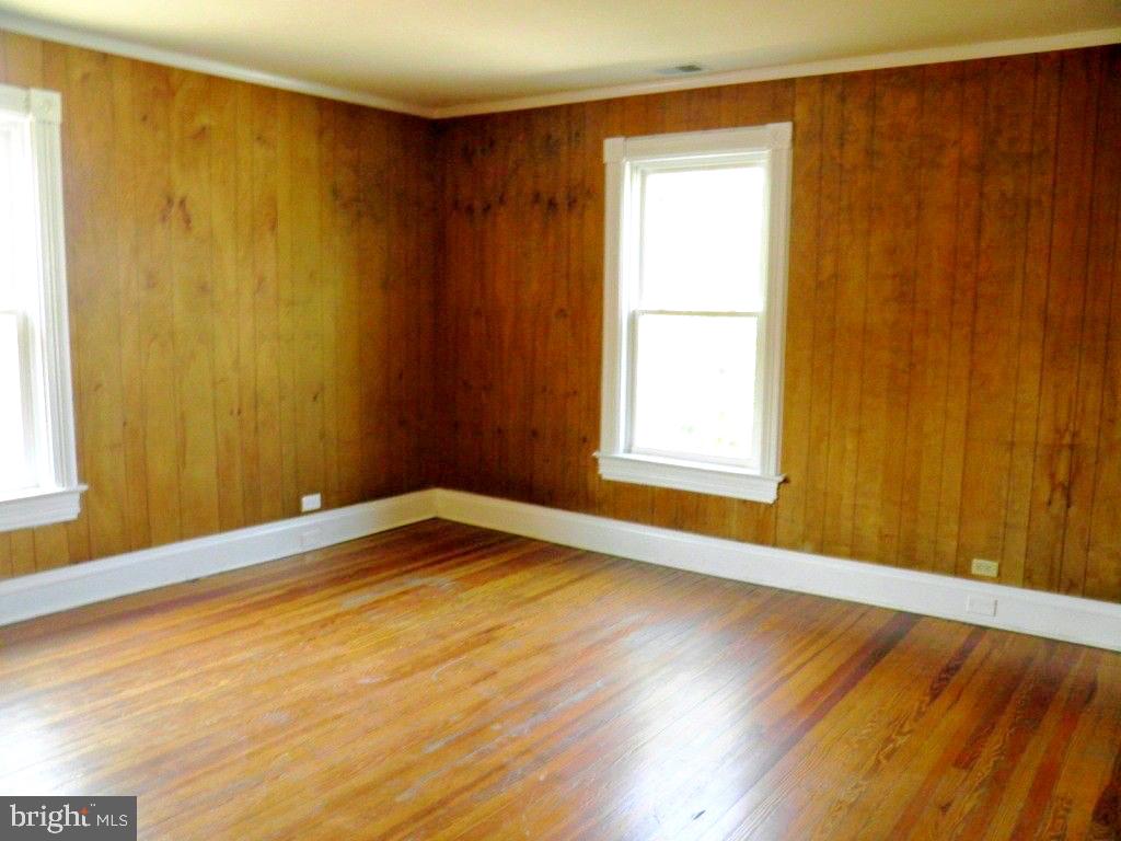 102 E A St Property Photo 15