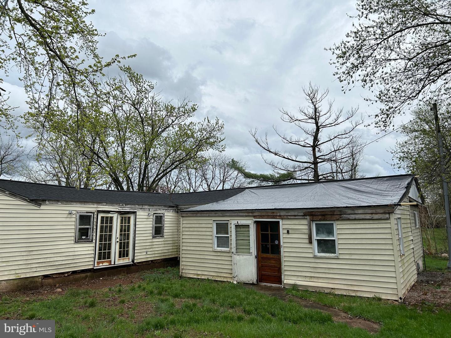 12632 Creagerstown Rd Property Photo 6