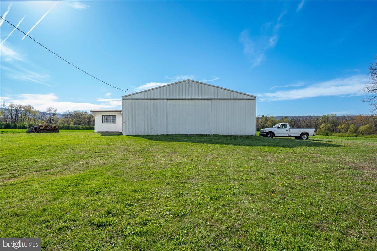 10524 Stull Property Photo 57