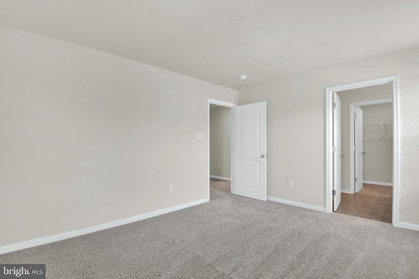 454 Hanson St Property Photo 21