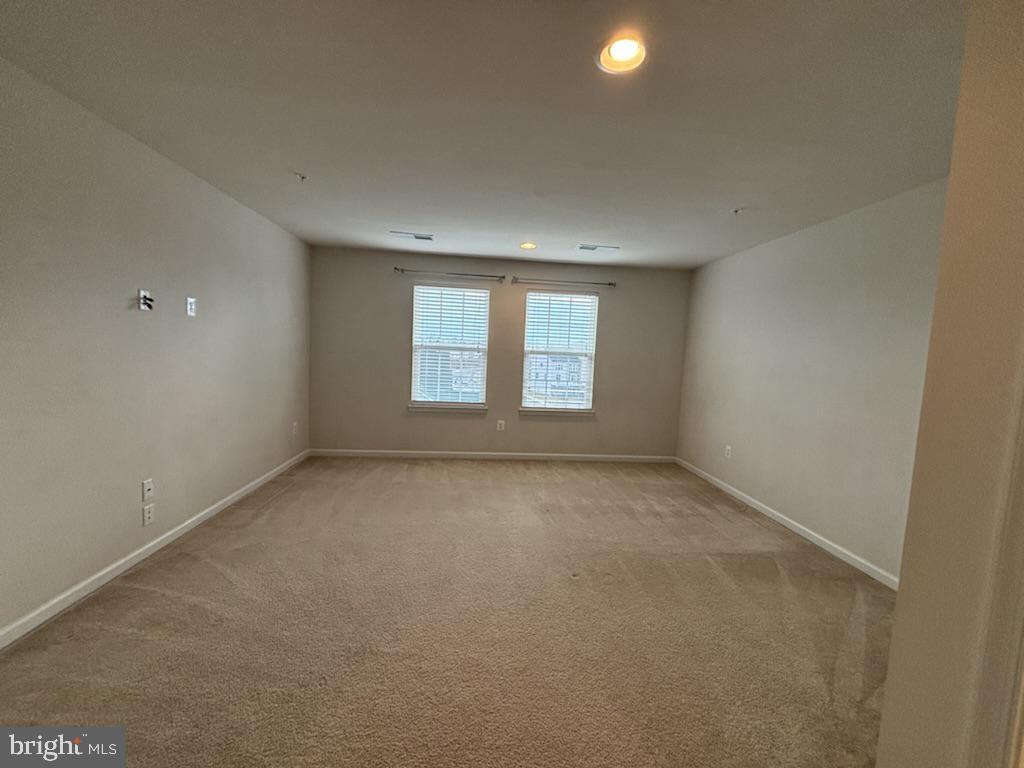 6503 Ballenger Run Blvd Property Photo 3