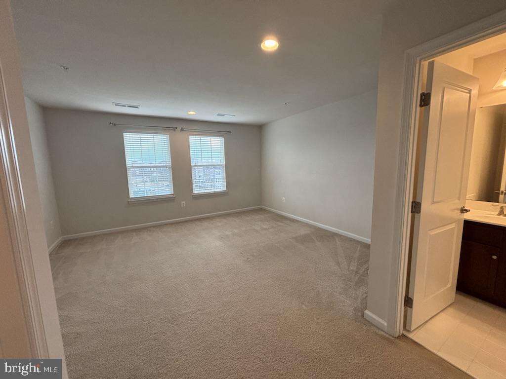6503 Ballenger Run Blvd Property Photo 4