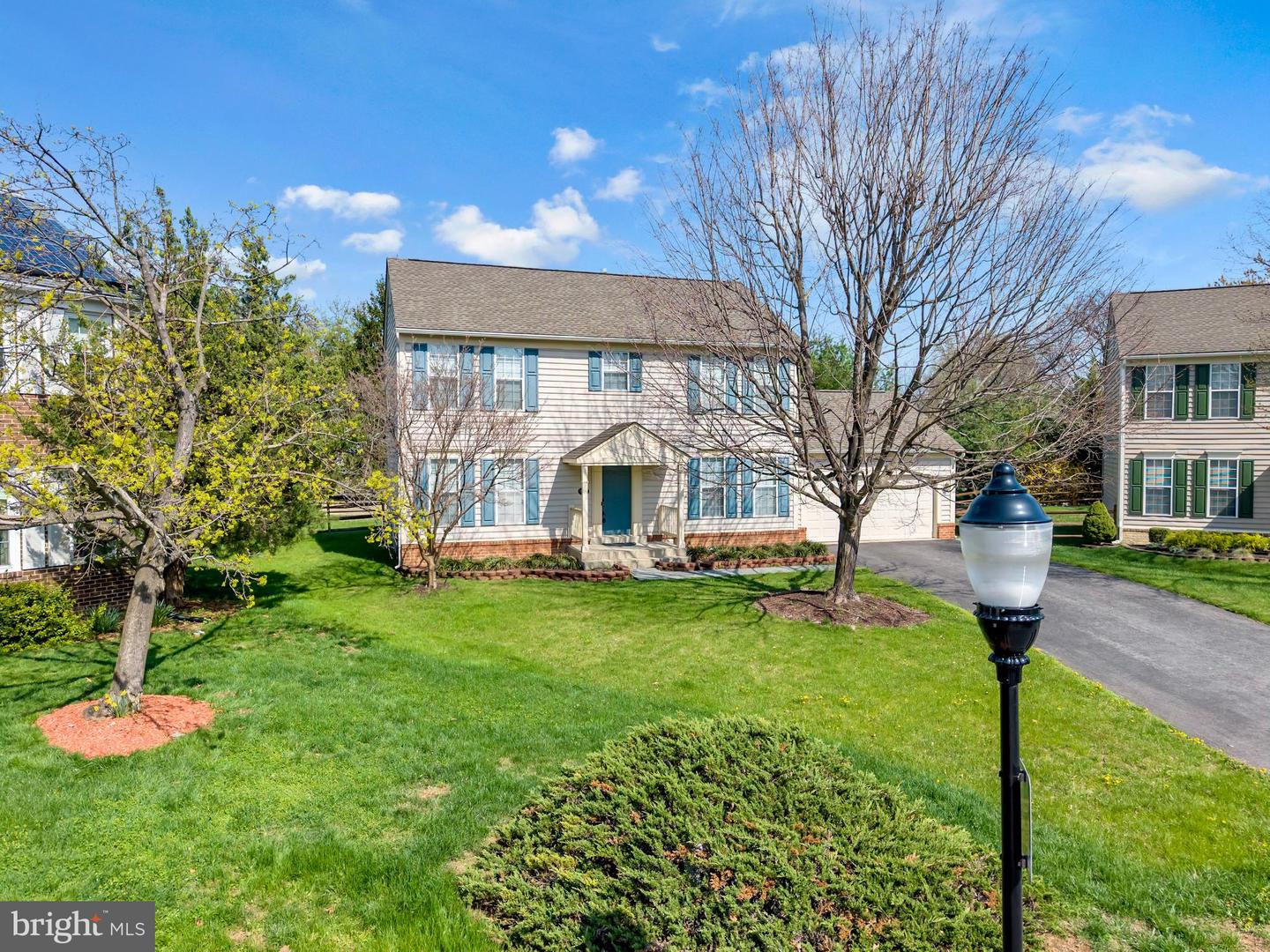 1027 Dulaney Mill Dr Property Photo 3