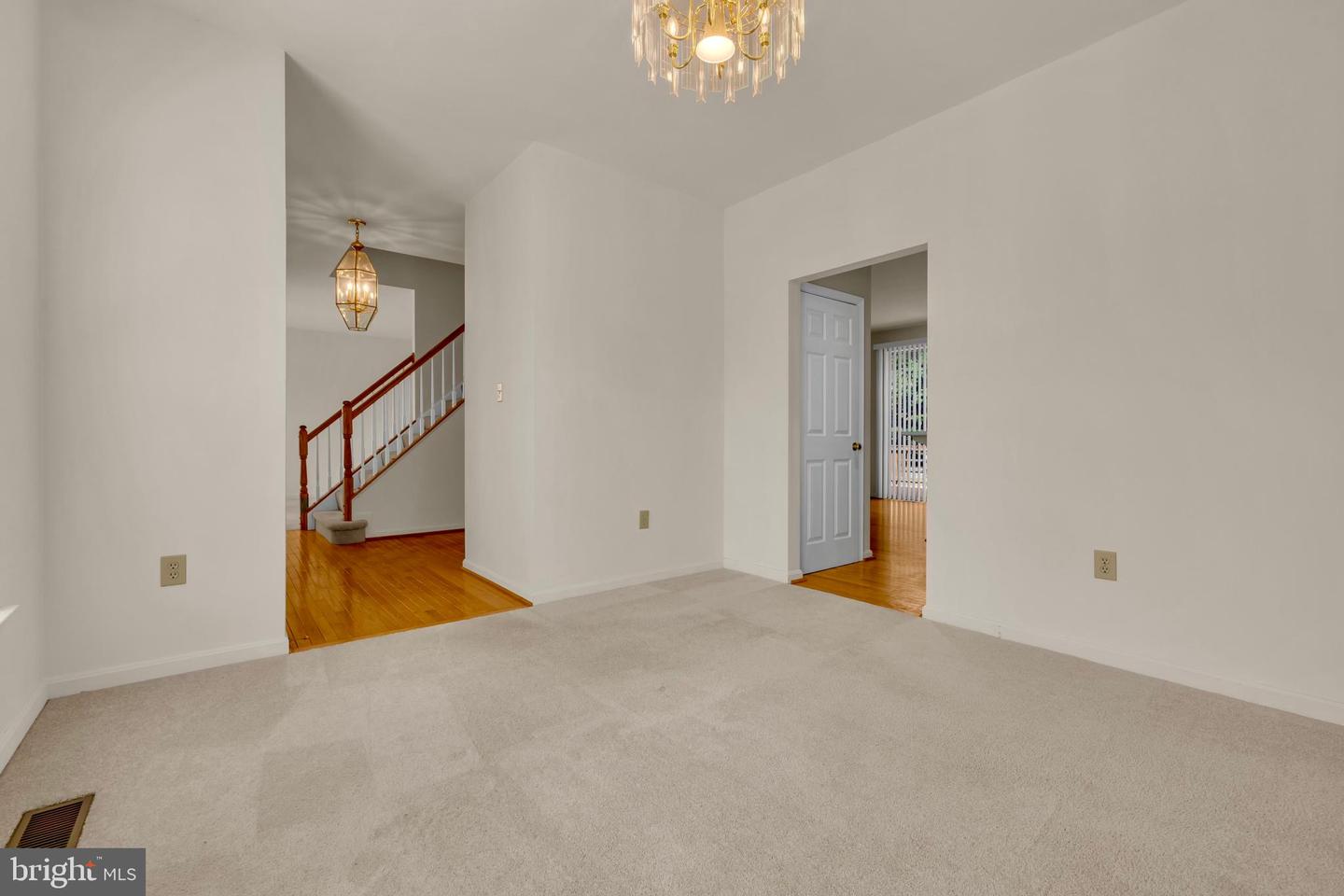 1027 Dulaney Mill Dr Property Photo 33