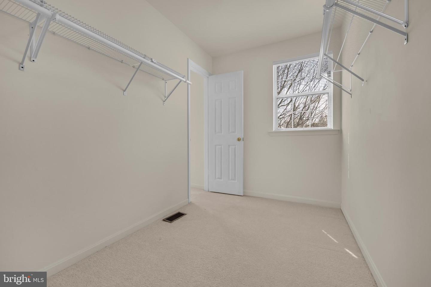 1027 Dulaney Mill Dr Property Photo 39