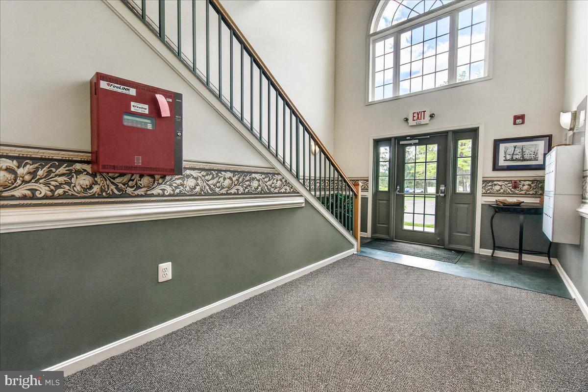 595 Cawley Dr #4 3c Property Photo 4