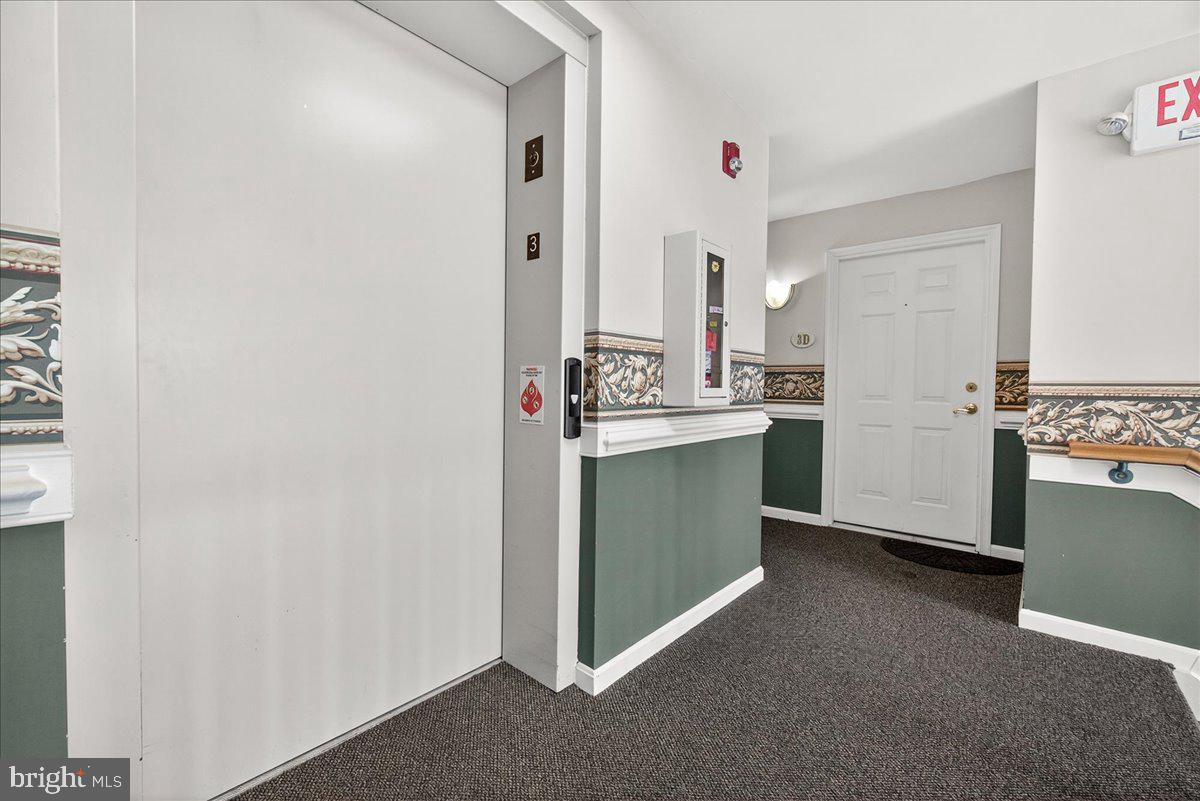 595 Cawley Dr #4 3c Property Photo 6