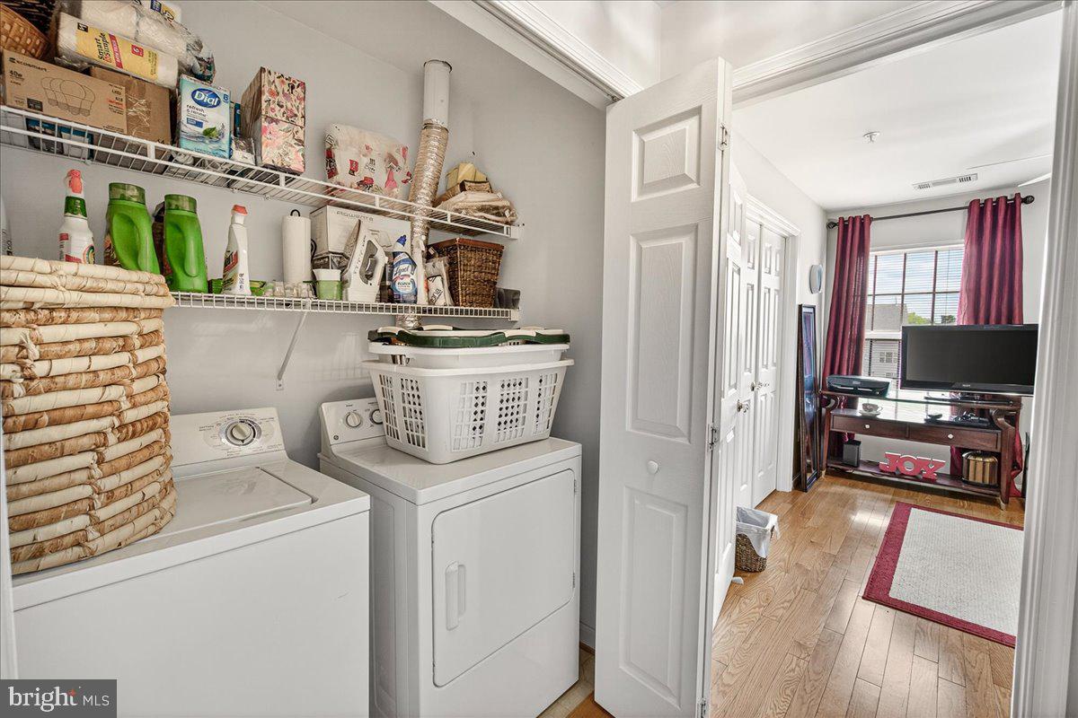 595 Cawley Dr #4 3c Property Photo 20