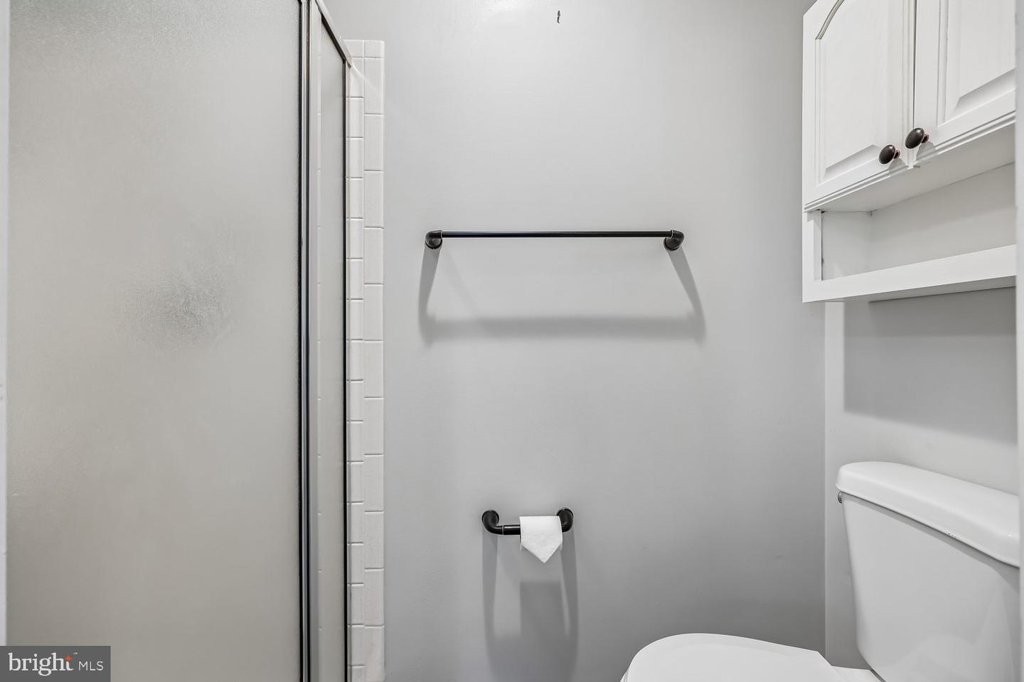 6610 Commodore Ct Property Photo 35