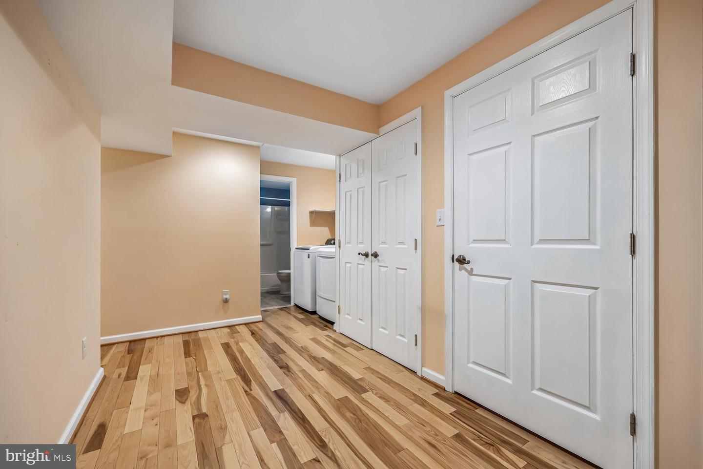 6610 Commodore Ct Property Photo 52
