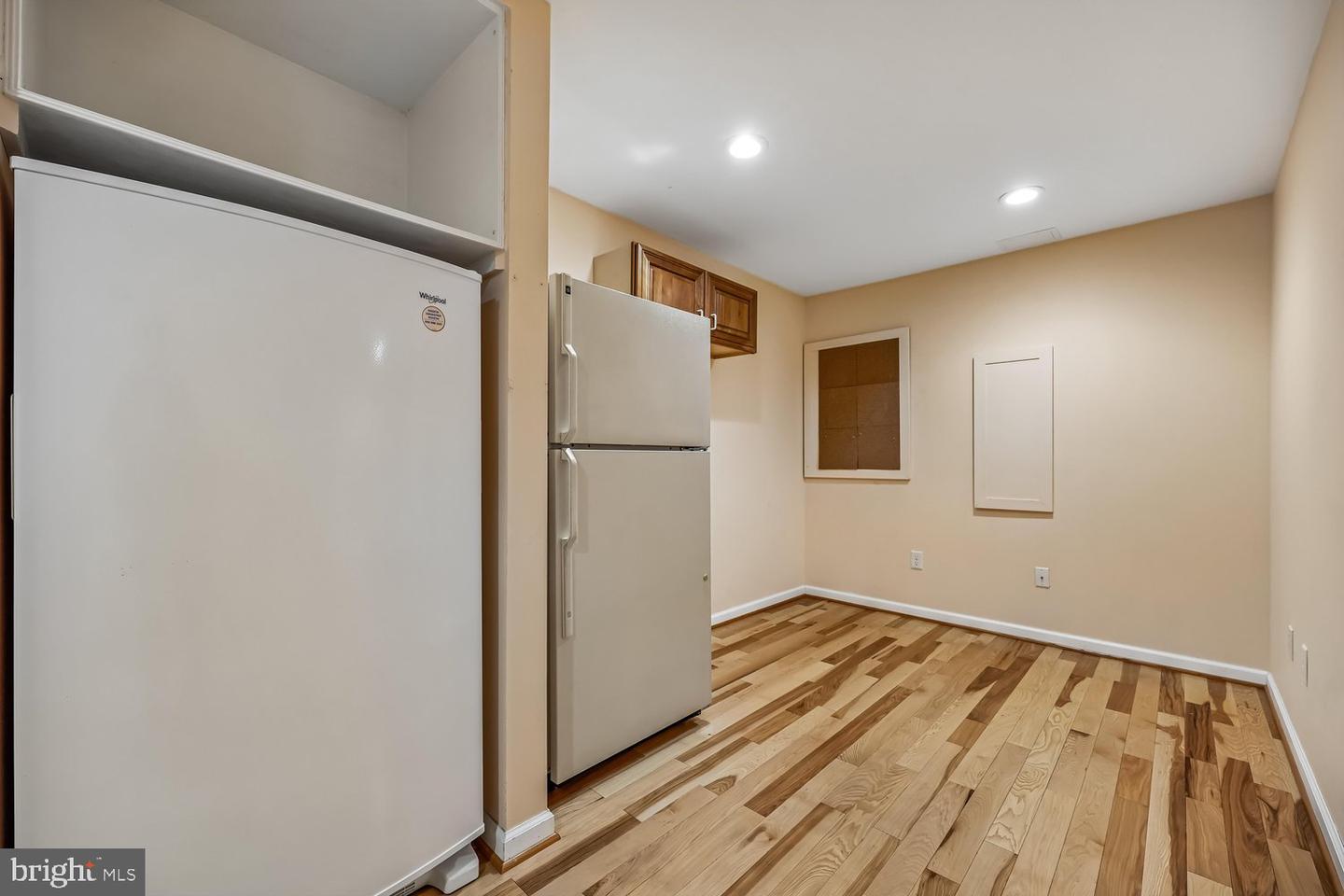 6610 Commodore Ct Property Photo 54