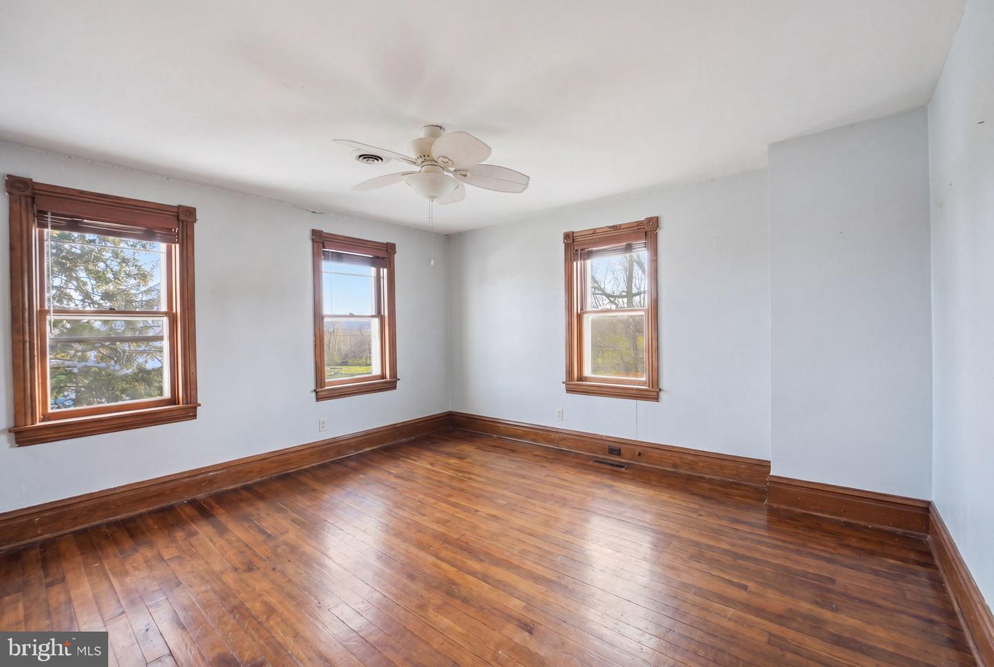 13405 John Kline Rd Property Photo 25