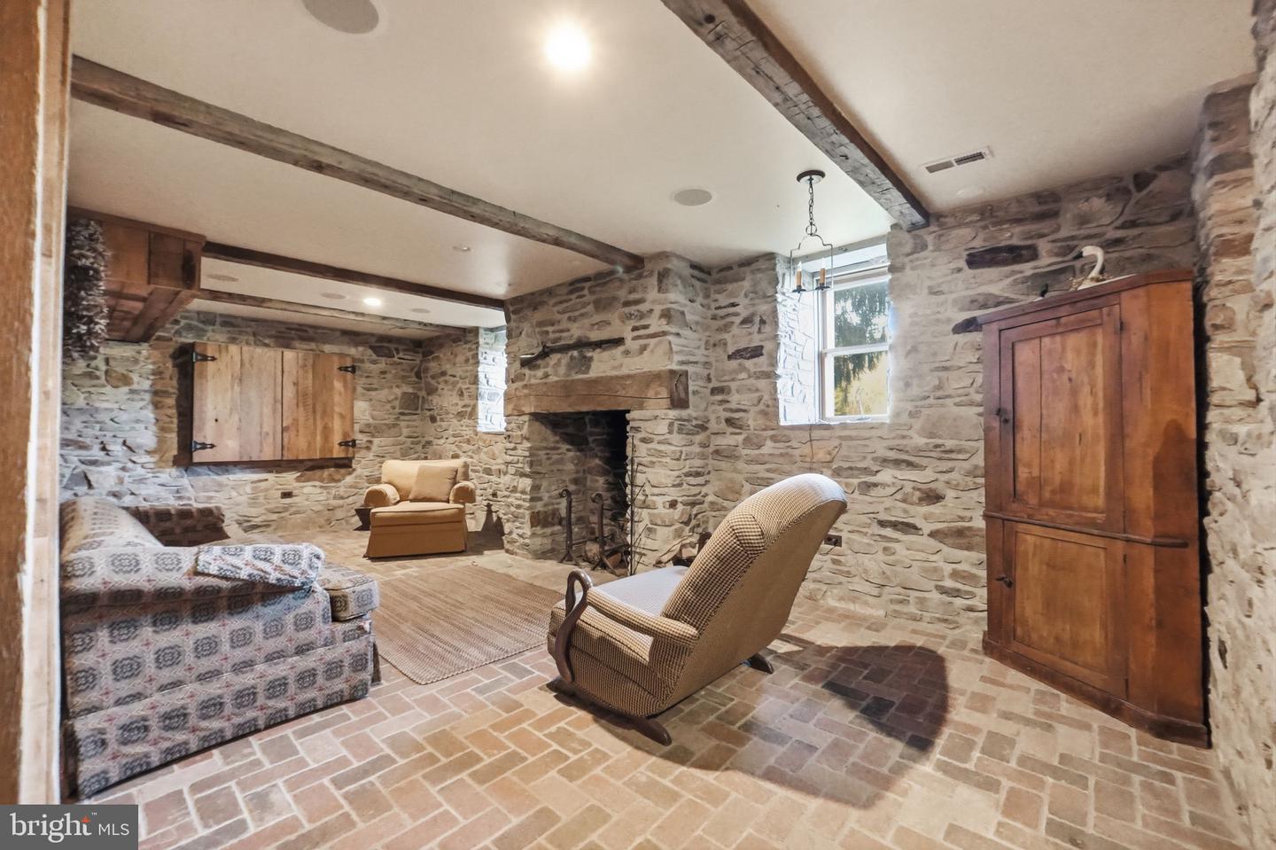 13405 John Kline Rd Property Photo 35
