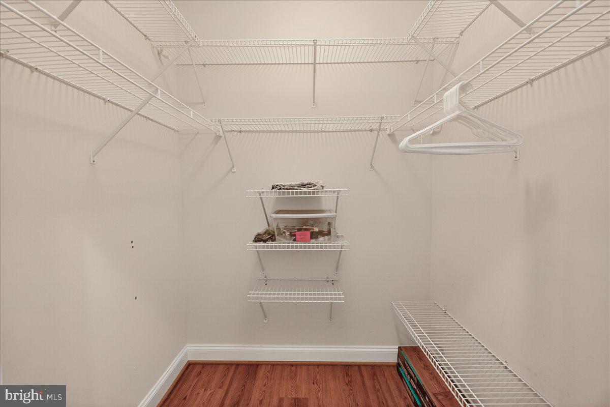 2500 Waterside Dr #103 Property Photo 23