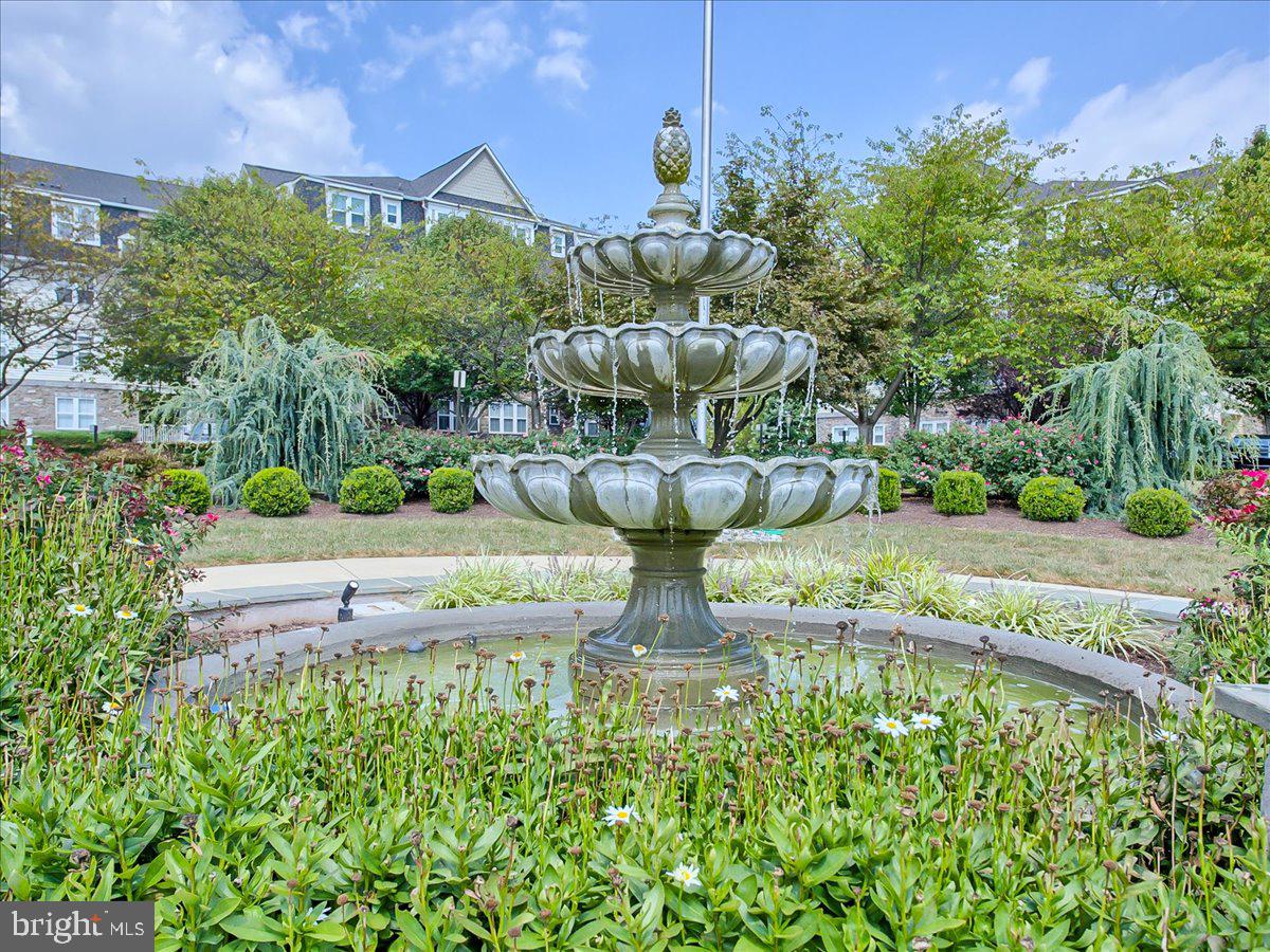 2500 Waterside Dr #103 Property Photo 43