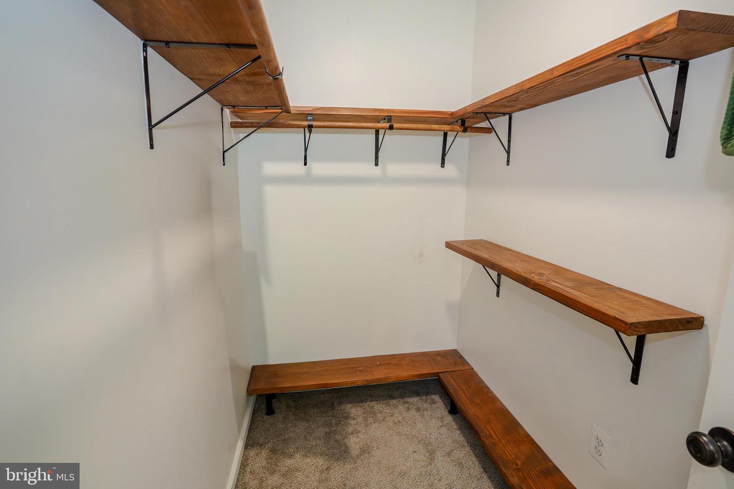 2816 Ballenger Creek Pike Property Photo 12
