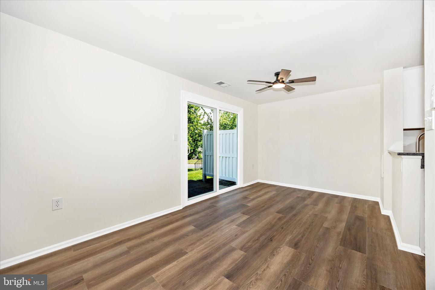 1242-b Danielle Dr #1242b Property Photo 13