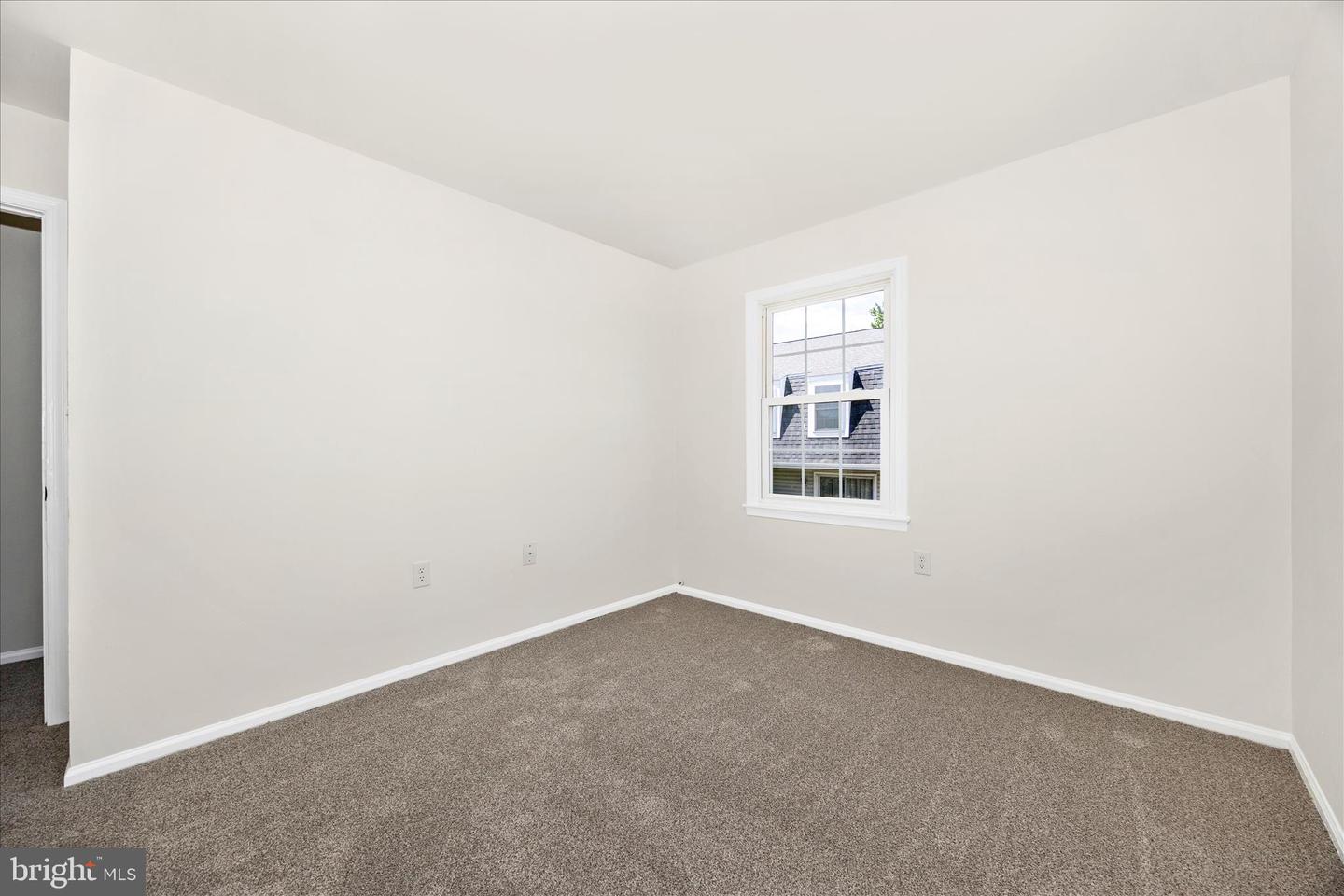 1242-b Danielle Dr #1242b Property Photo 34