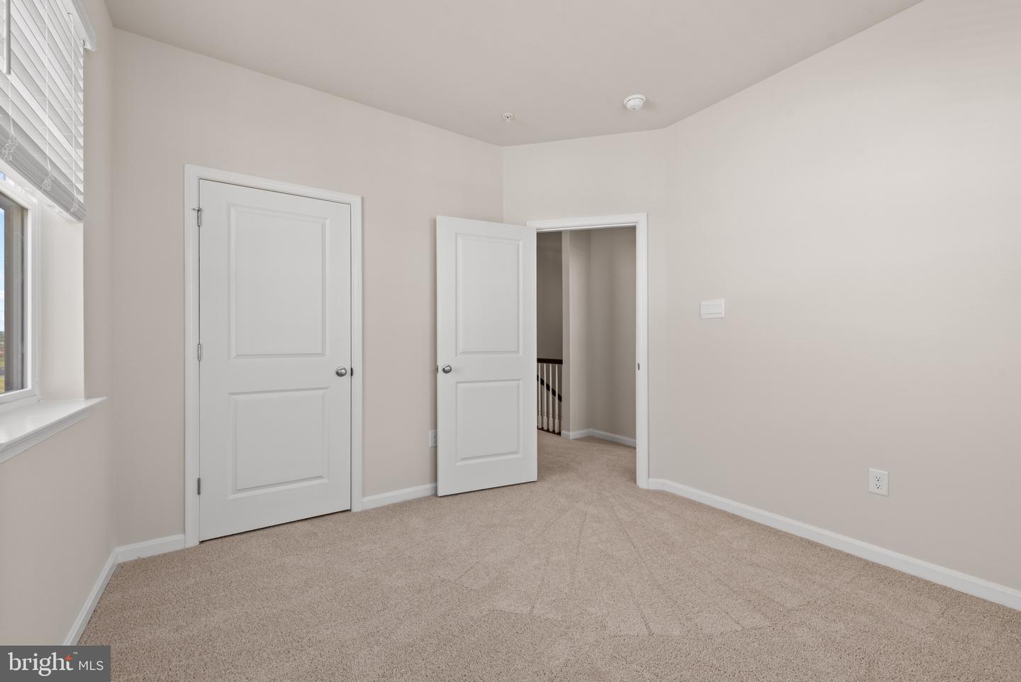 393 Ensemble Way Property Photo 26