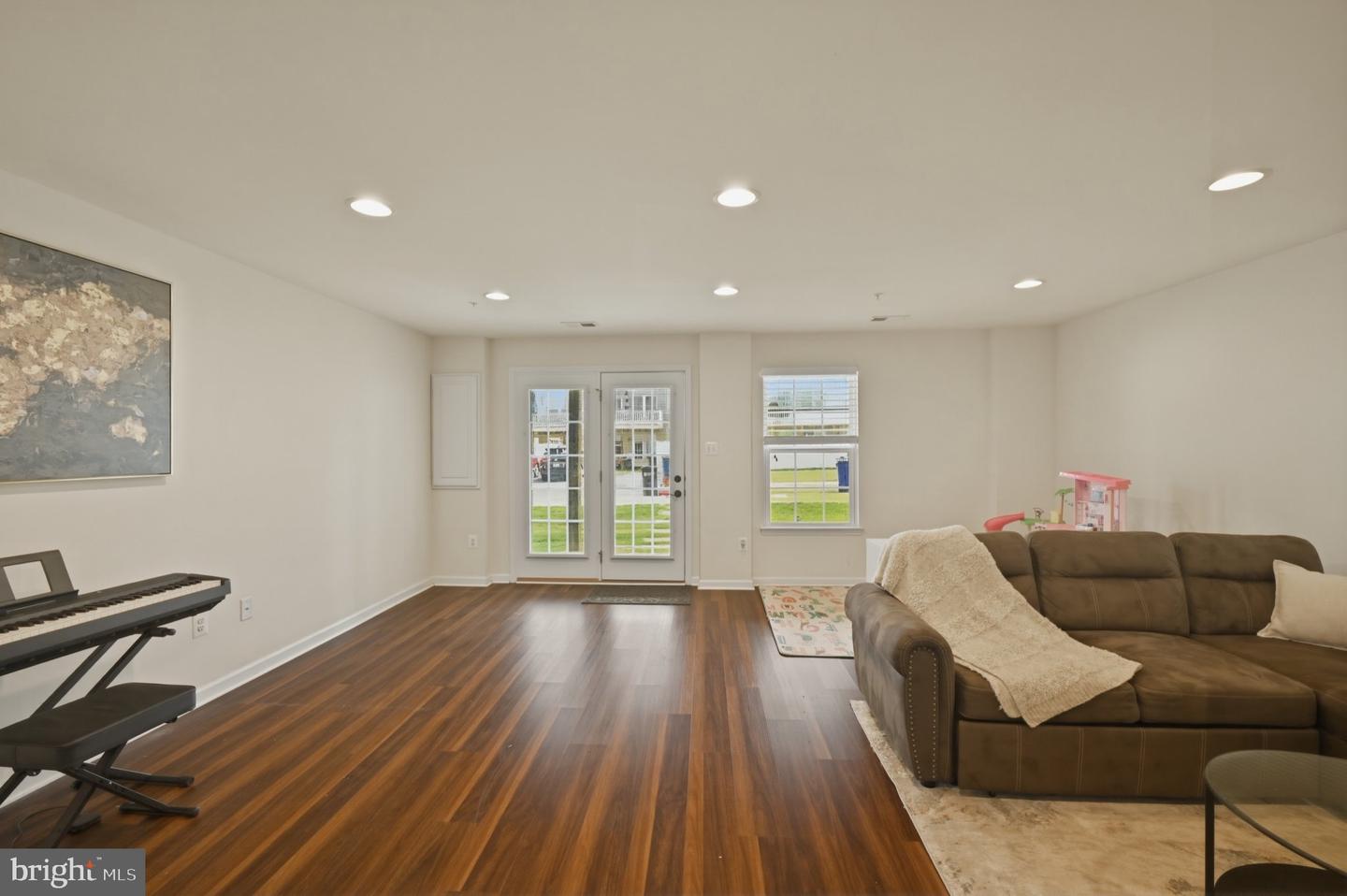 6357 Walcott Ln Property Photo 32