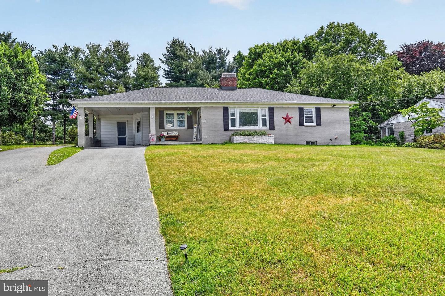 8409 Walter Martz Rd Property Photo 1