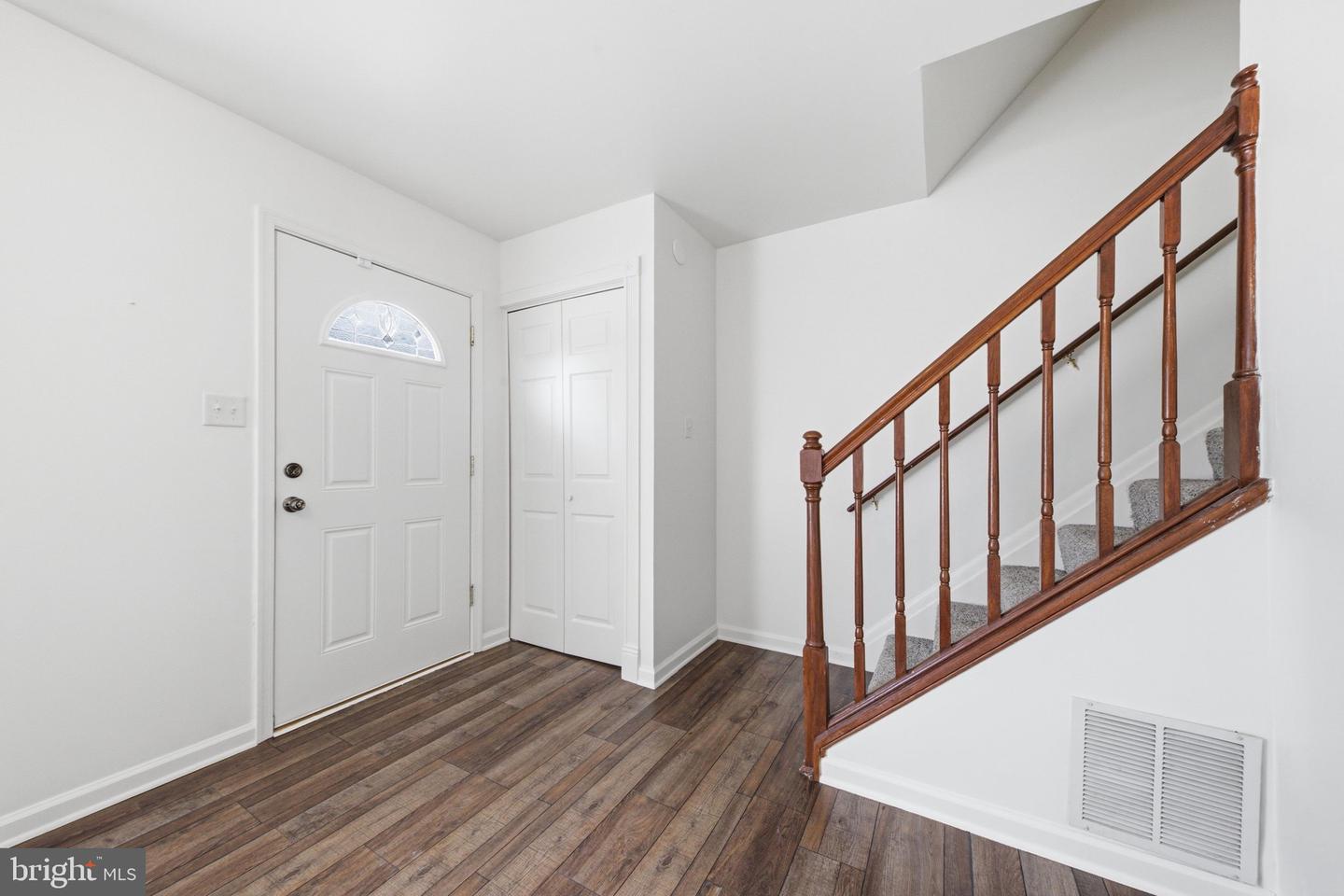 177 Stonegate Dr Property Photo 3