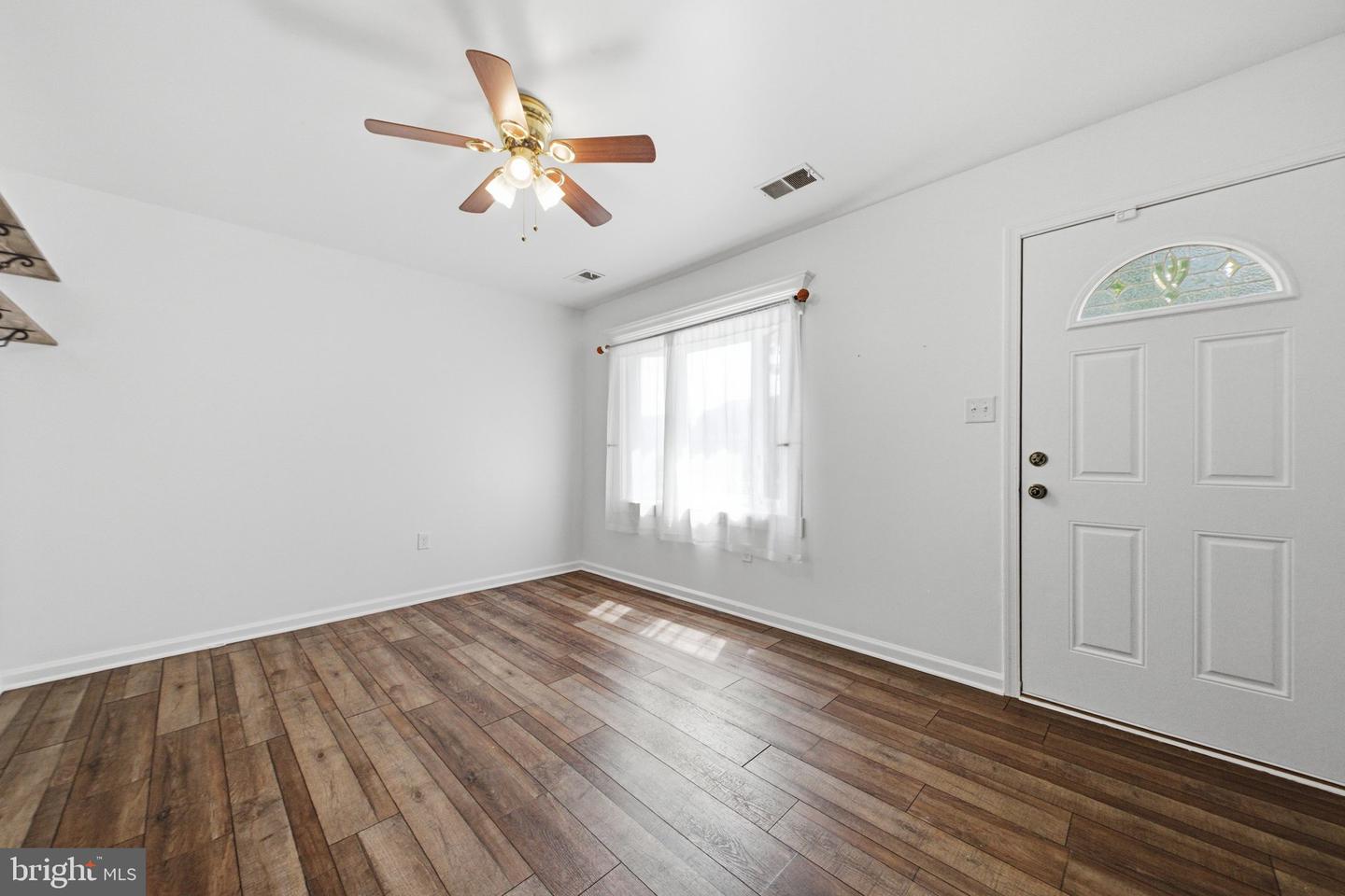 177 Stonegate Dr Property Photo 4