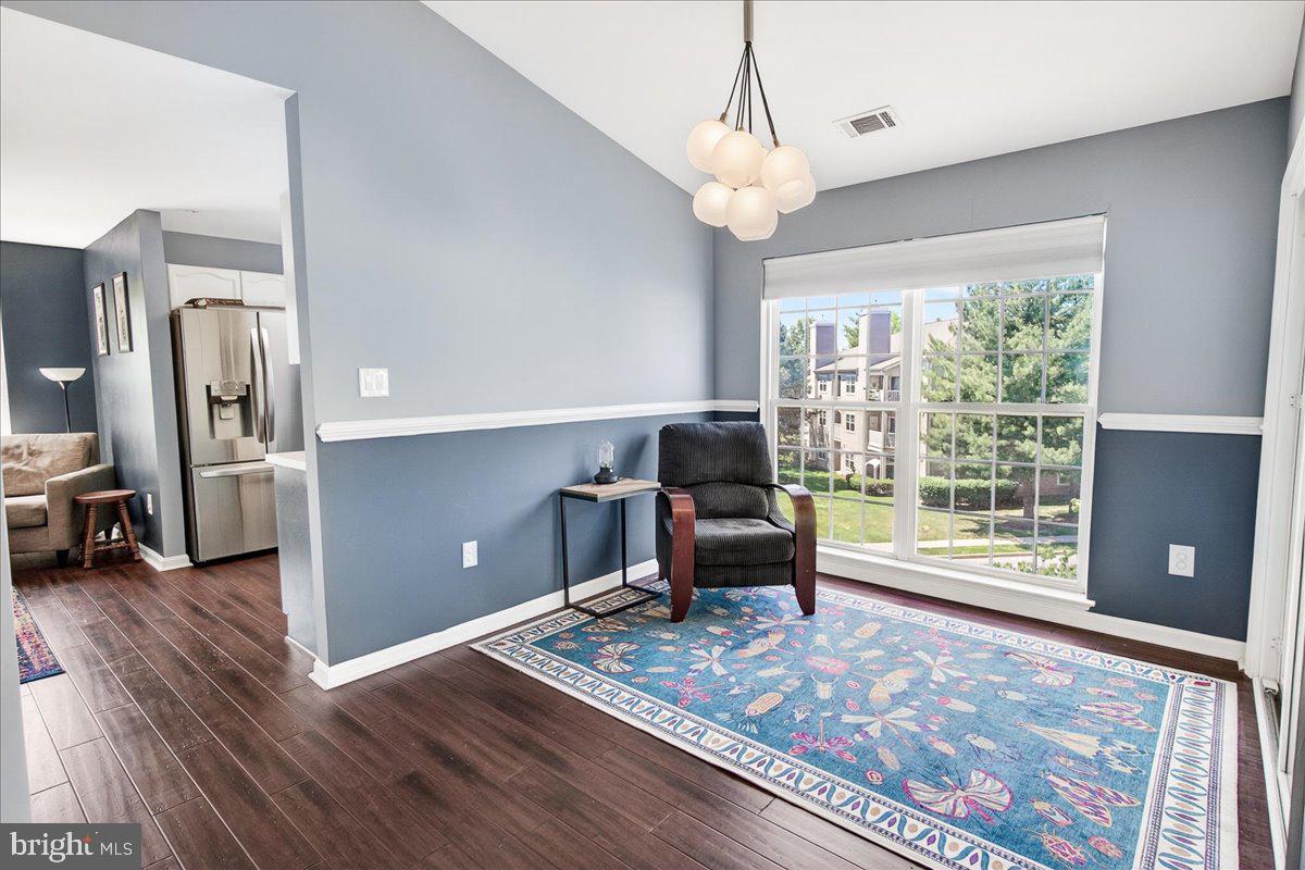 593 Cawley Dr #3 3b Property Photo 10