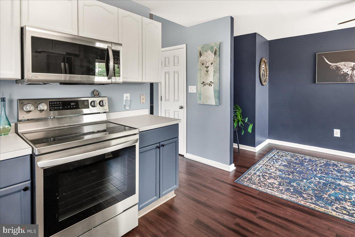 593 Cawley Dr #3 3b Property Photo 16