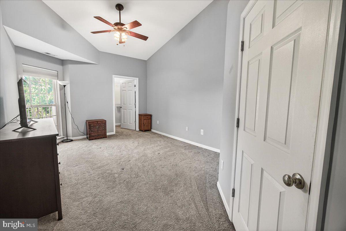 593 Cawley Dr #3 3b Property Photo 26