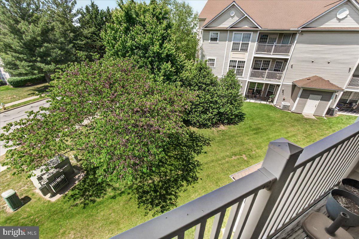 593 Cawley Dr #3 3b Property Photo 32