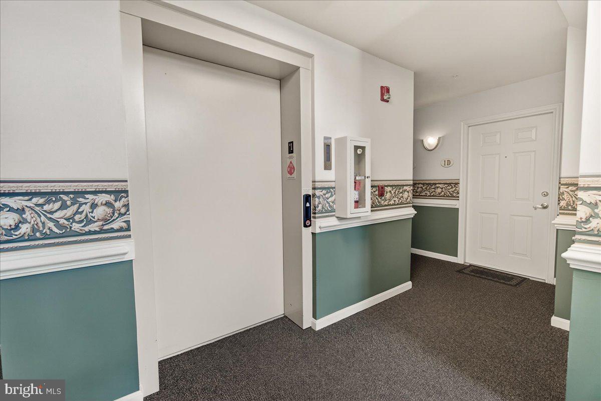 593 Cawley Dr #3 3b Property Photo 35