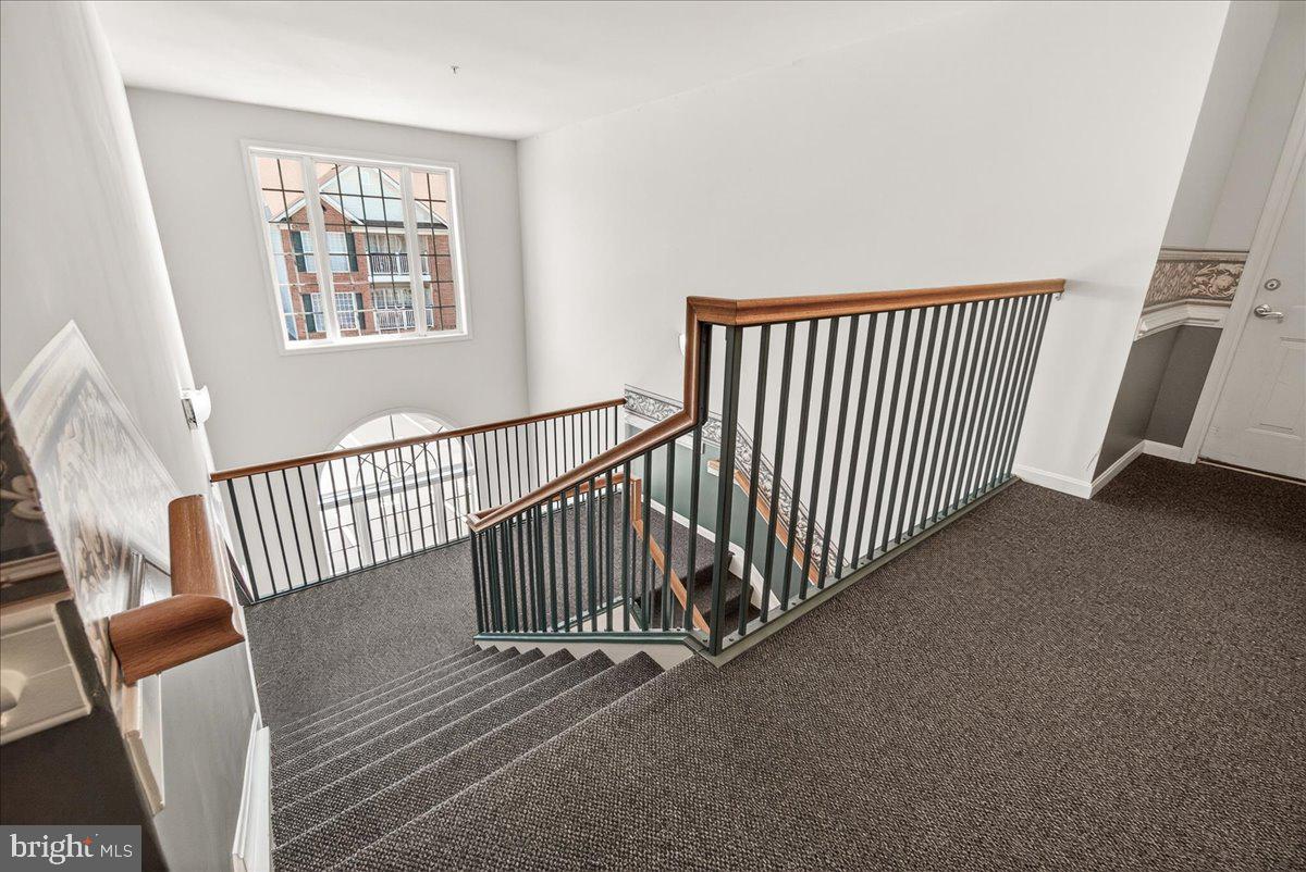 593 Cawley Dr #3 3b Property Photo 36