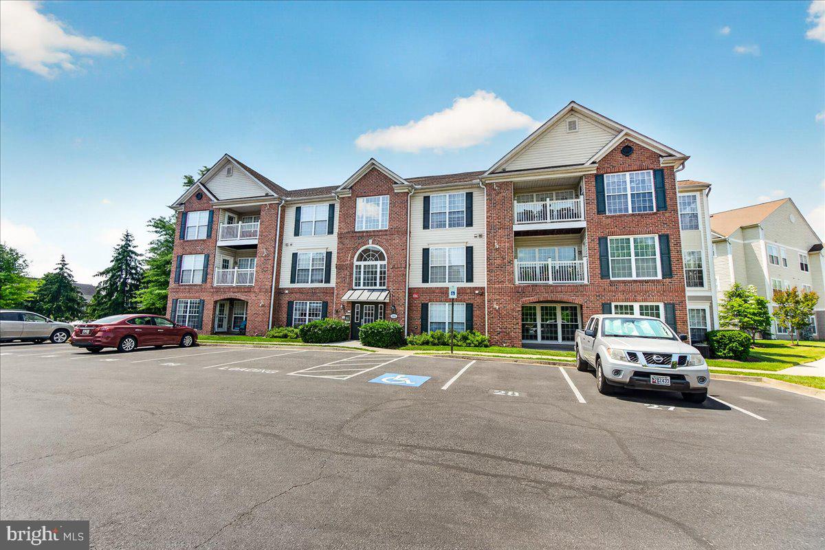 593 Cawley Dr #3 3b Property Photo 40