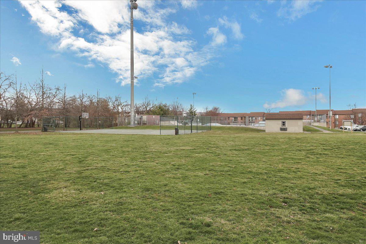 593 Cawley Dr #3 3b Property Photo 43